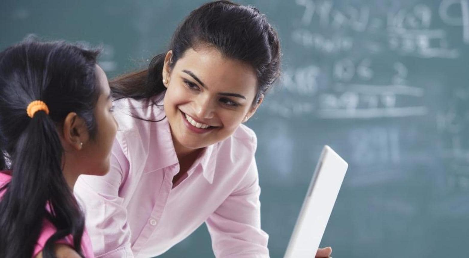 Students learning French at The French Ecole